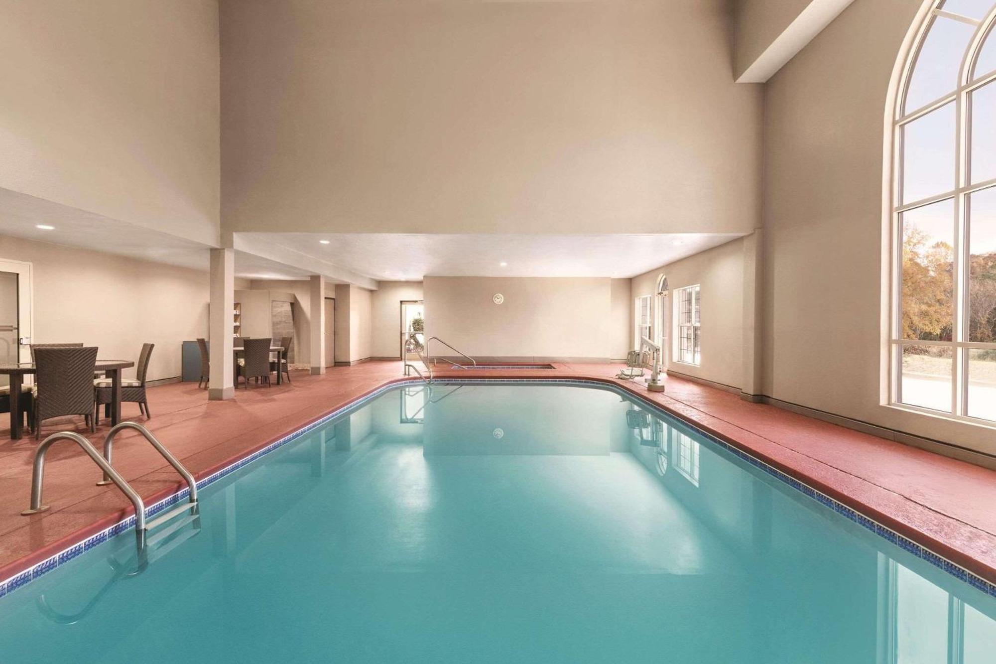 Country Inn & Suites By Radisson, Griffin, Ga Exteriér fotografie