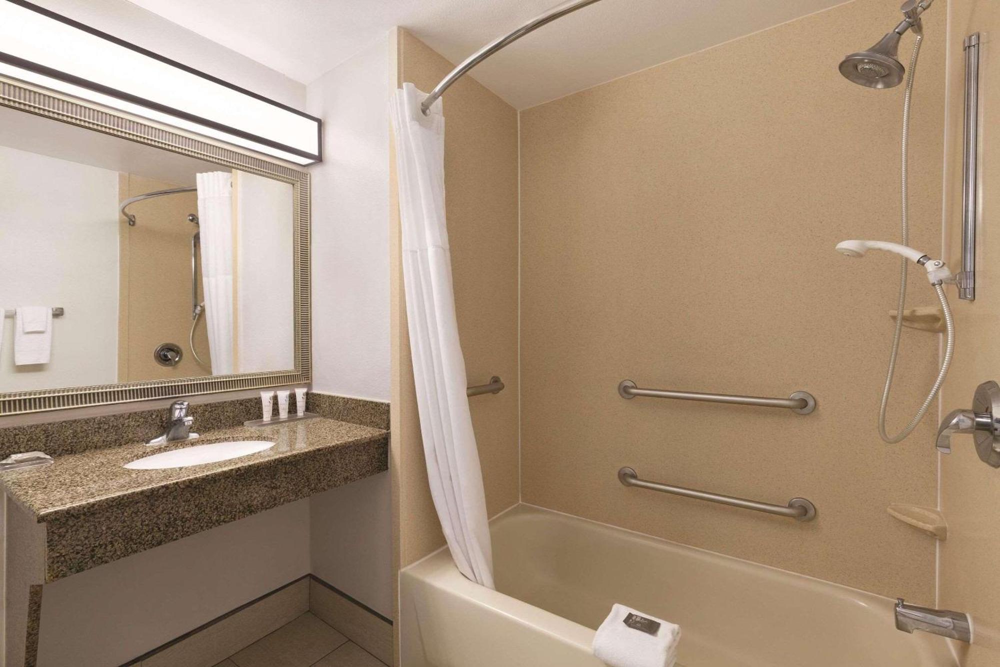 Country Inn & Suites By Radisson, Griffin, Ga Exteriér fotografie